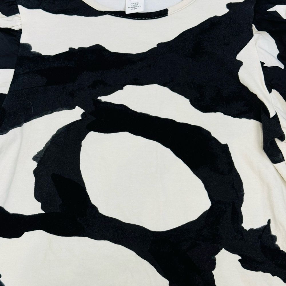 H&M Black and White Pattern Puff Short Sleeves Top Blouse T-shirt Sz S - Picture 3 of 7